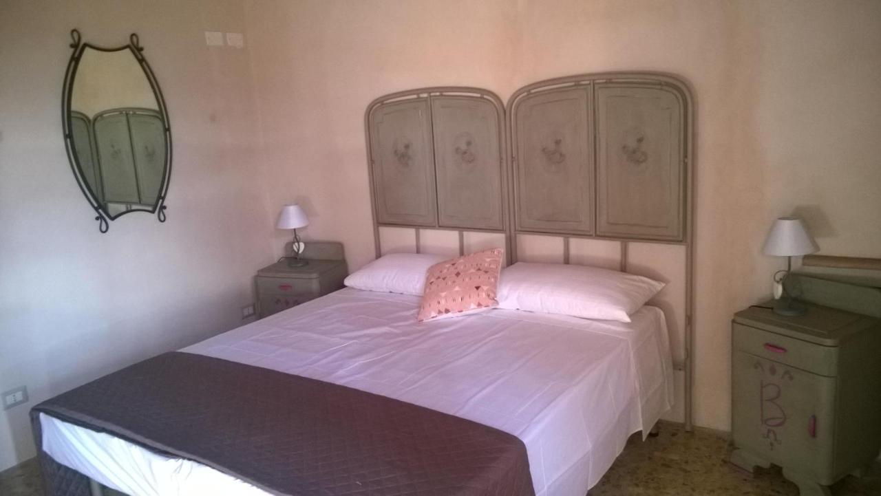 Il Vicoletto Di Bibi - B&B Staffolo 外观 照片